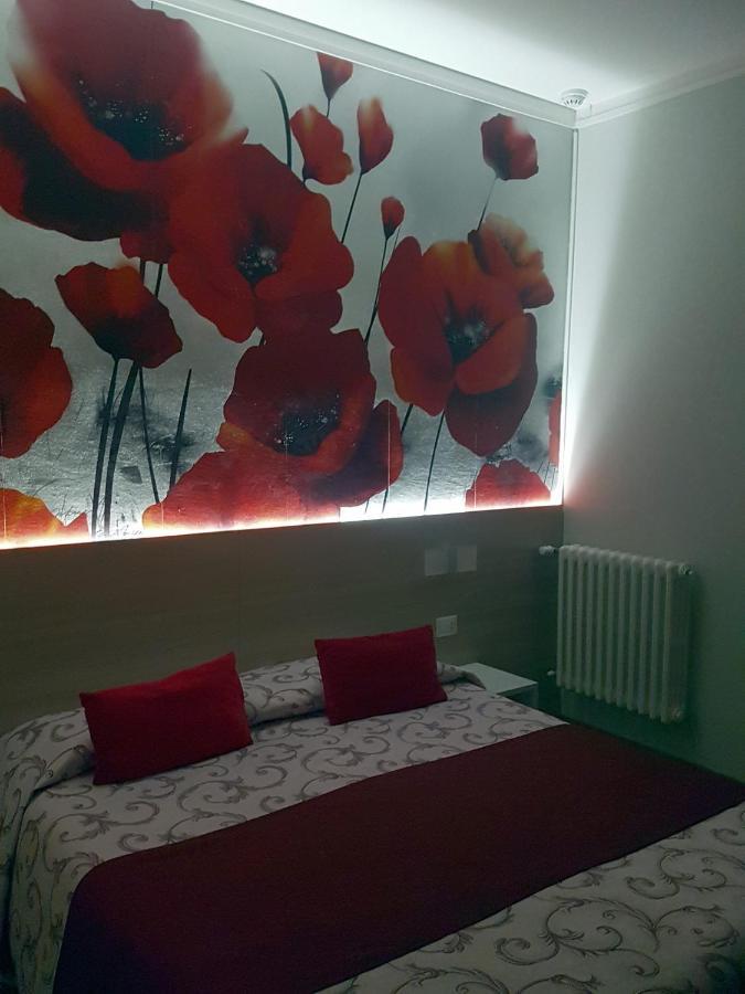Albergo Paradiso Maccagno Ngoại thất bức ảnh