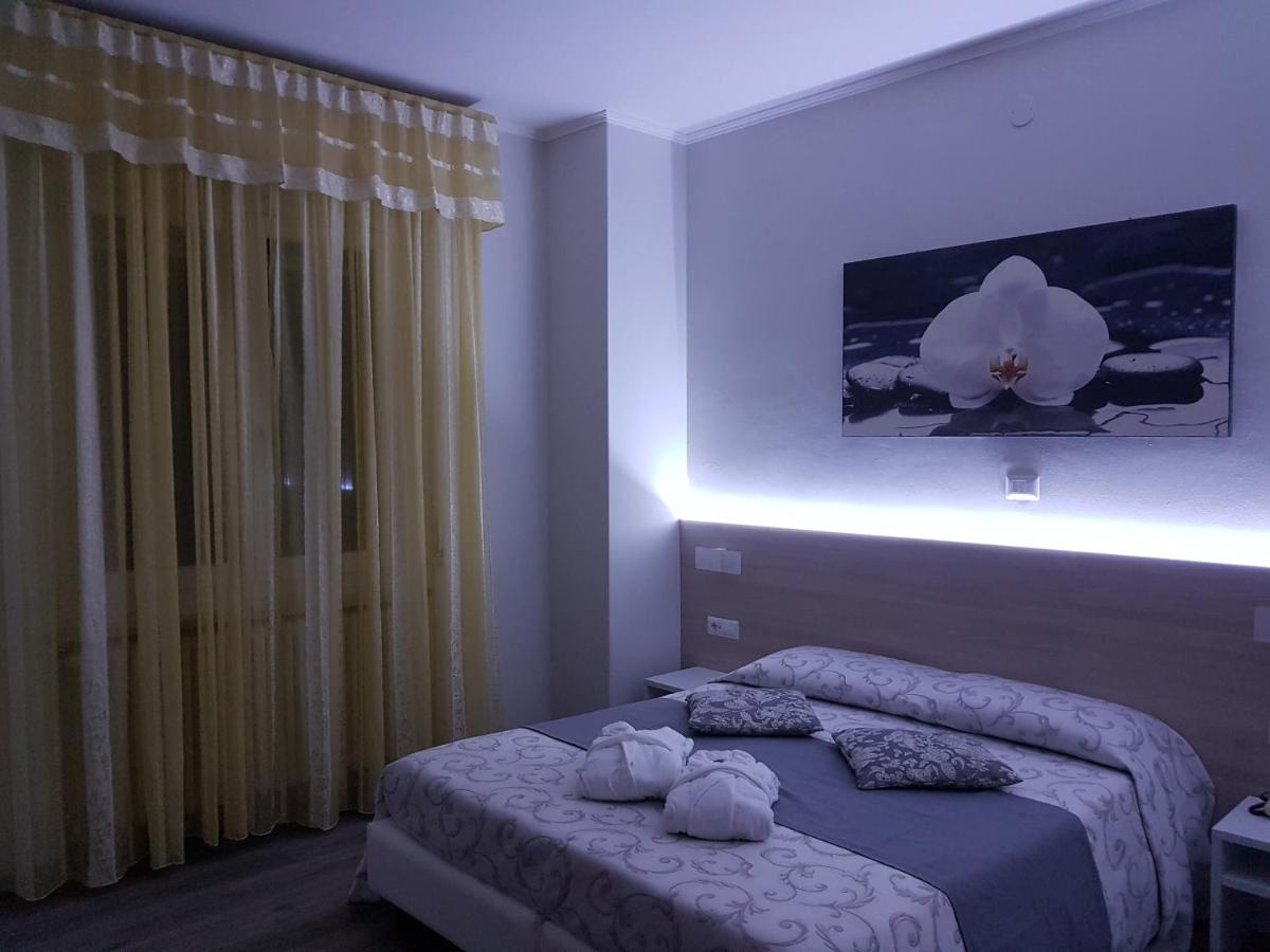 Albergo Paradiso Maccagno Ngoại thất bức ảnh