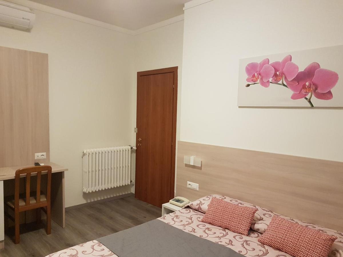 Albergo Paradiso Maccagno Ngoại thất bức ảnh