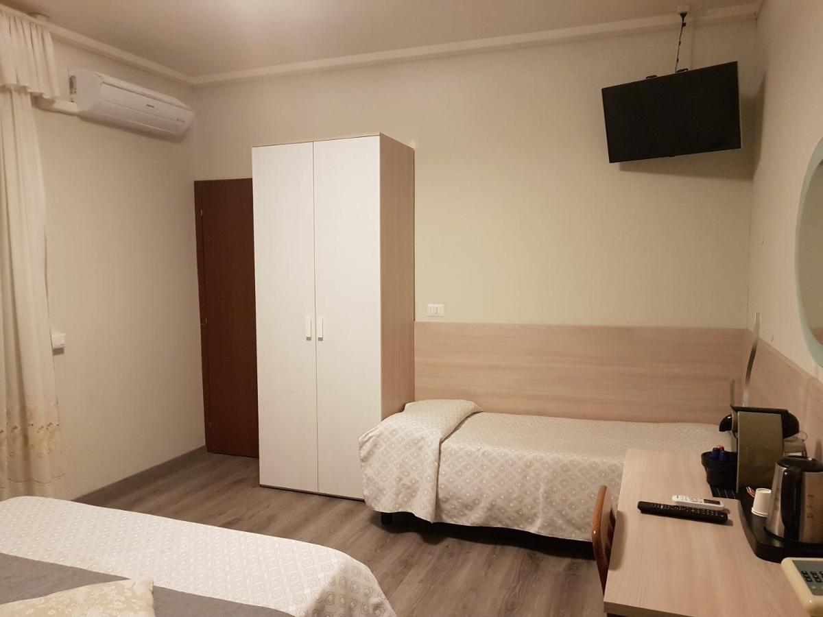 Albergo Paradiso Maccagno Ngoại thất bức ảnh